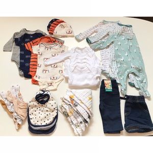 30 piece LOT baby clothes unisex zip footie 0-3 m